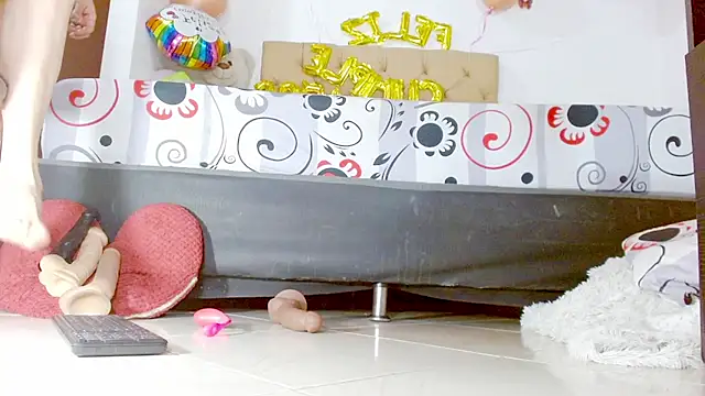 dolldirtyxxx (T milf) - thanks for coming to my birthday