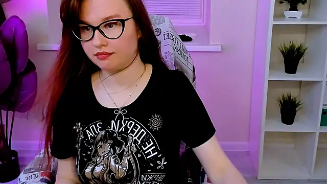 CarolGiggly webcam