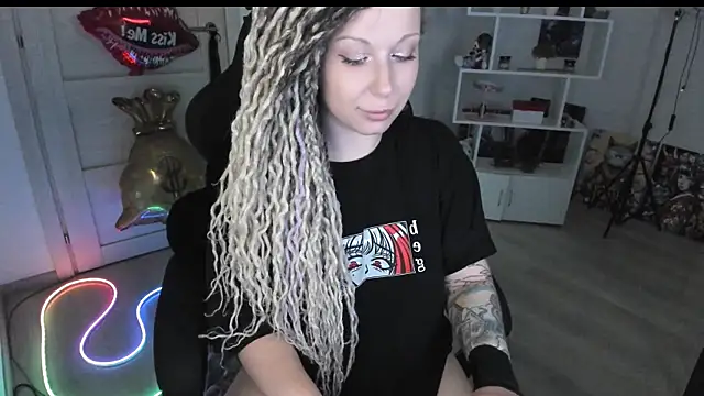 HoneySallyMoore webcam
