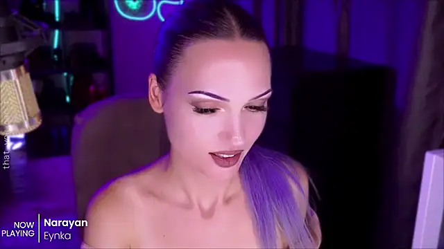ml_milana live cam on StripChat