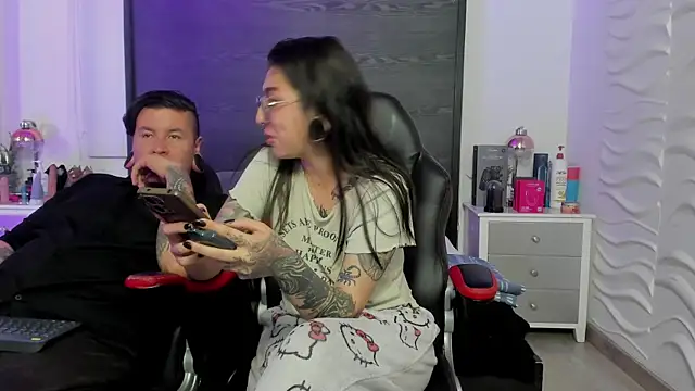 inkedsinners_ live cam on StripChat
