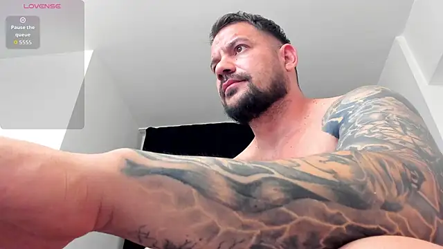 musclemonster31 webcam