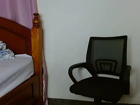 savage_laura webcam
