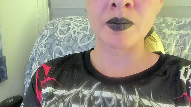 queen_fetish live cam on StripChat