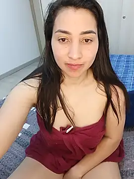 ANGELY_WET_JEET webcam
