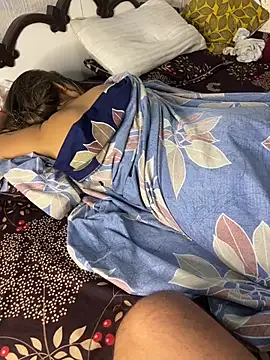 Romantic_couple69 webcam