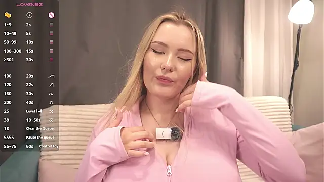 MeridithFitzherbert live webcam show