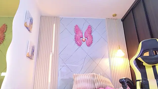 Sara_swift9 webcam