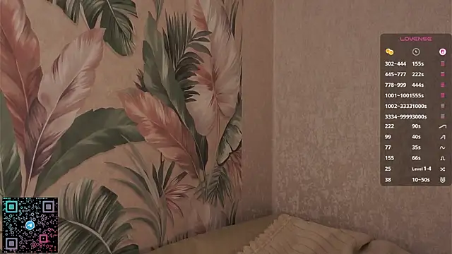 ChantalHoloway webcam