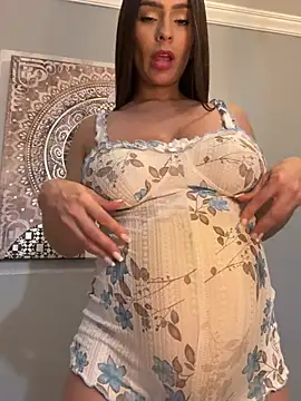 Mau_White webcam