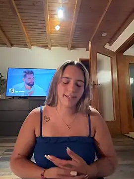 Naomi-Klein webcam
