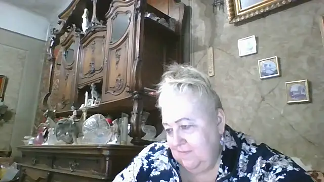 Lala-Love56 live cam on StripChat