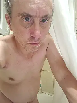 TirelessLot3 live webcam show