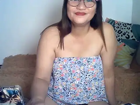 amazing_angel22's live room