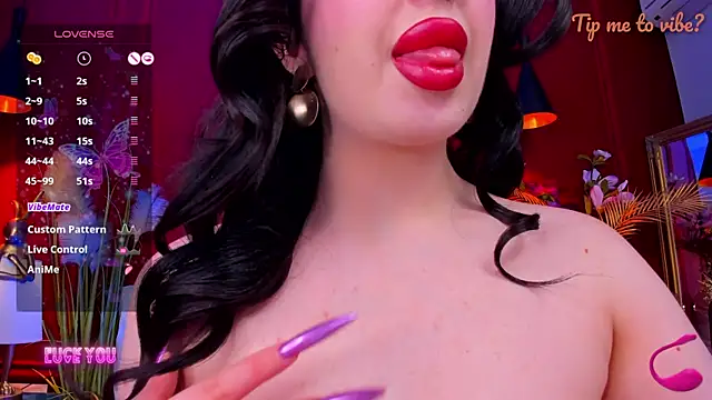 Mayzzie live sex cam