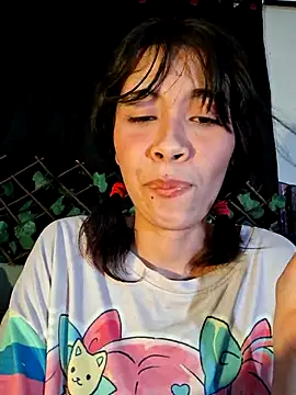 Dolli_virginpussy live webcam show