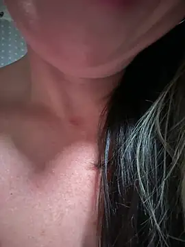 MiraKisss