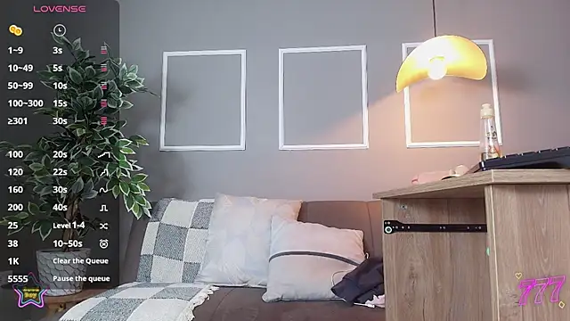 bloom_apple live webcam show