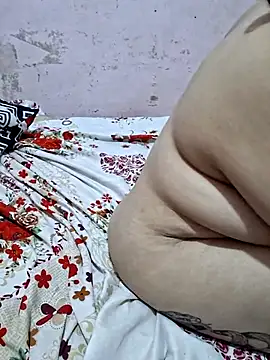 mnbvcxzqwertyuiop1235 live sex cam