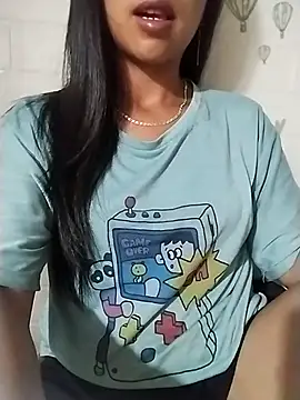 Helen-nn live cam on StripChat