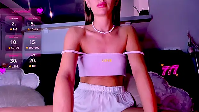 madina_taher live cam on StripChat