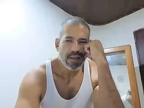jackbigcock11 webcam