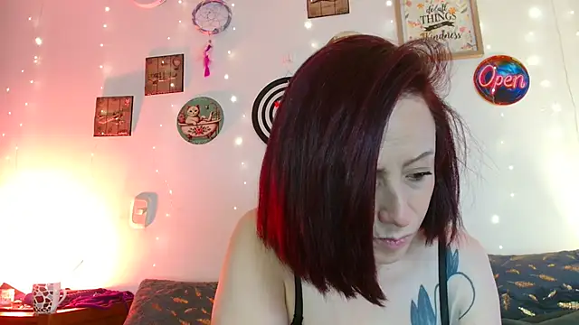 Katicalatinmilf webcam