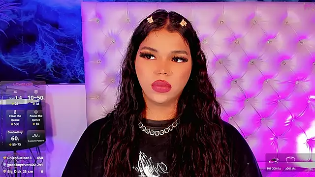 Keira_Fox31 webcam