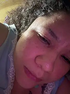CurlyMilf_Vannexxxa webcam