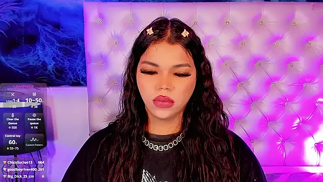 Keira_Fox31 webcam