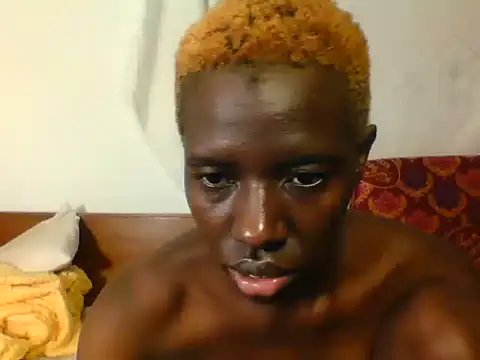 Goldy_petite webcam