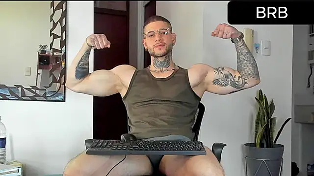 _jamesleandros1 webcam