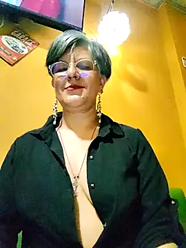 ilonna2025 live webcam show