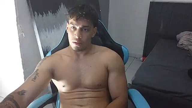 latin_party007 live webcam show