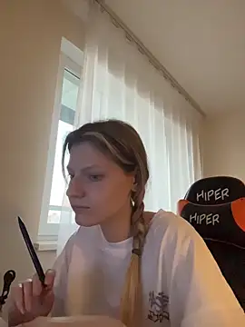 MaryHiggins live webcam show