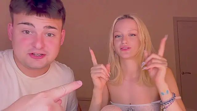 your_molly_mark_ webcam