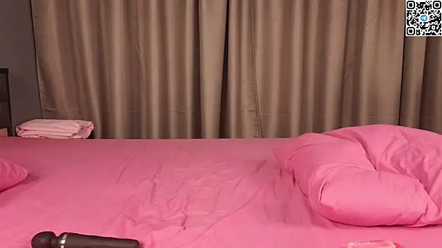 SunnySmileXO webcam