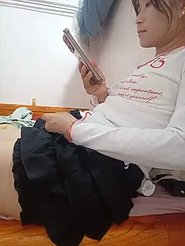 Linda-yiyi webcam