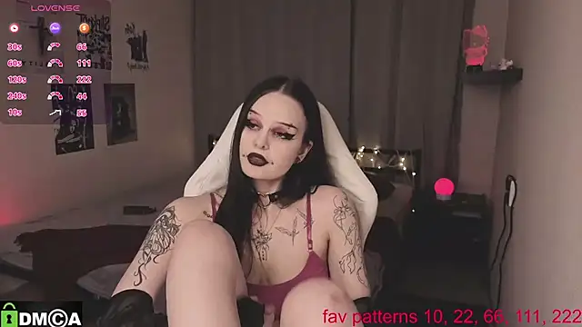 Cassies-Sandyy live cam on StripChat