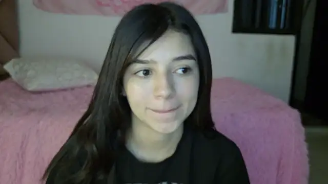 eva_sin18 live cam on StripChat