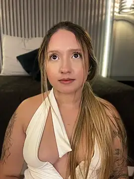 MiaPetit_ webcam