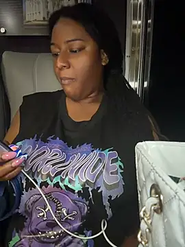 GirthGoddessCoco webcam