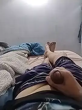 engineer_1980 live cam on StripChat