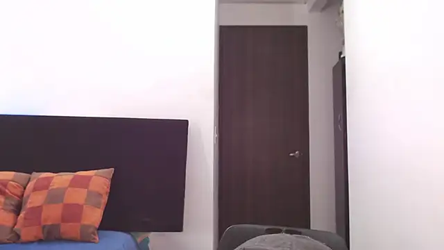 andrea_de_lucaa webcam