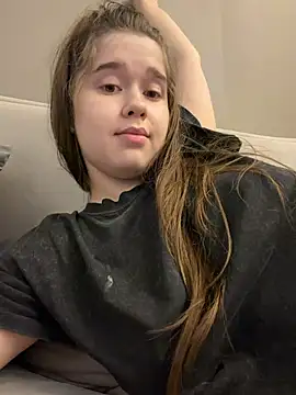 HornyGirlH webcam