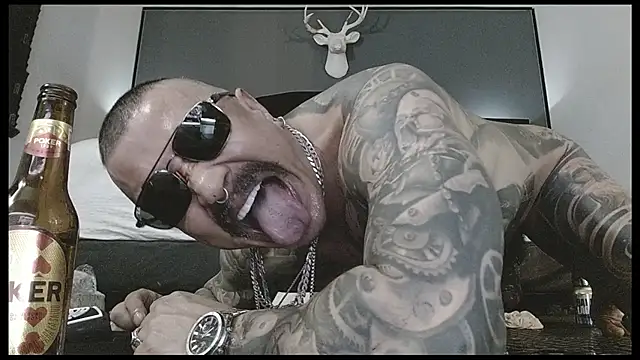 danilog515 Live Webcam on Stripchat