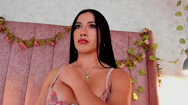 anyajay - AnyaJay's free webcam - UK Sex Cams