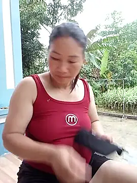 BlueGirlyeah webcam