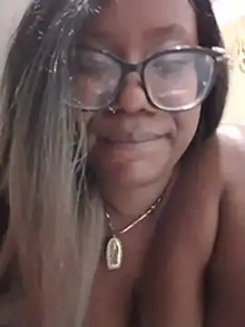 EmmilyRosee webcam
