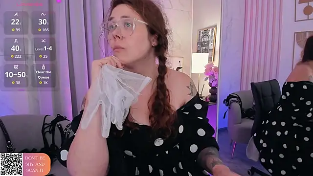 SophiePure webcam